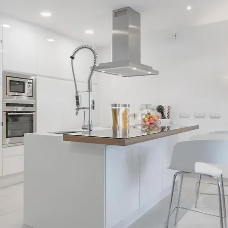 Ground Floor Luxury Apartment